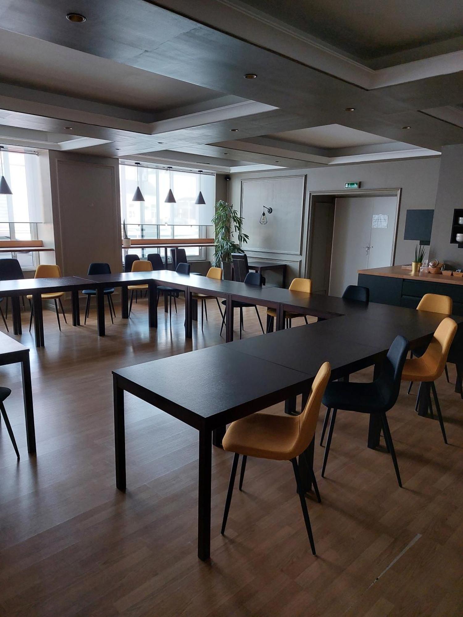 Cit'Hotel L'Europe - Cholet Gare Esterno foto