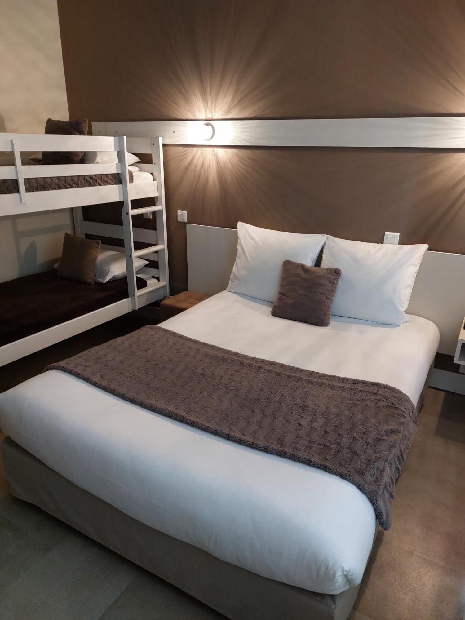 Cit'Hotel L'Europe - Cholet Gare Esterno foto